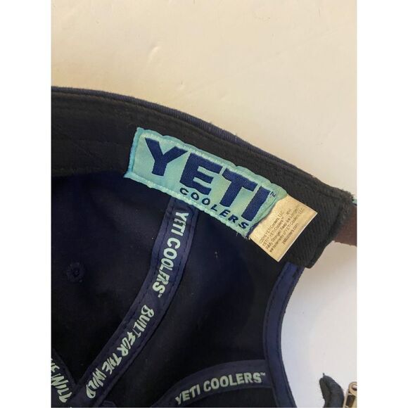 Yeti cooler baseball cap hat navy leather adjustable strap - Picture 5 of 6